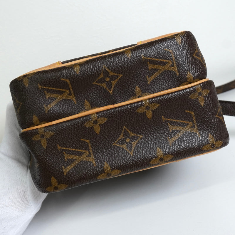 ルイ ヴィトン モノグラム アマゾン ショルダーバック ブラウン M45236