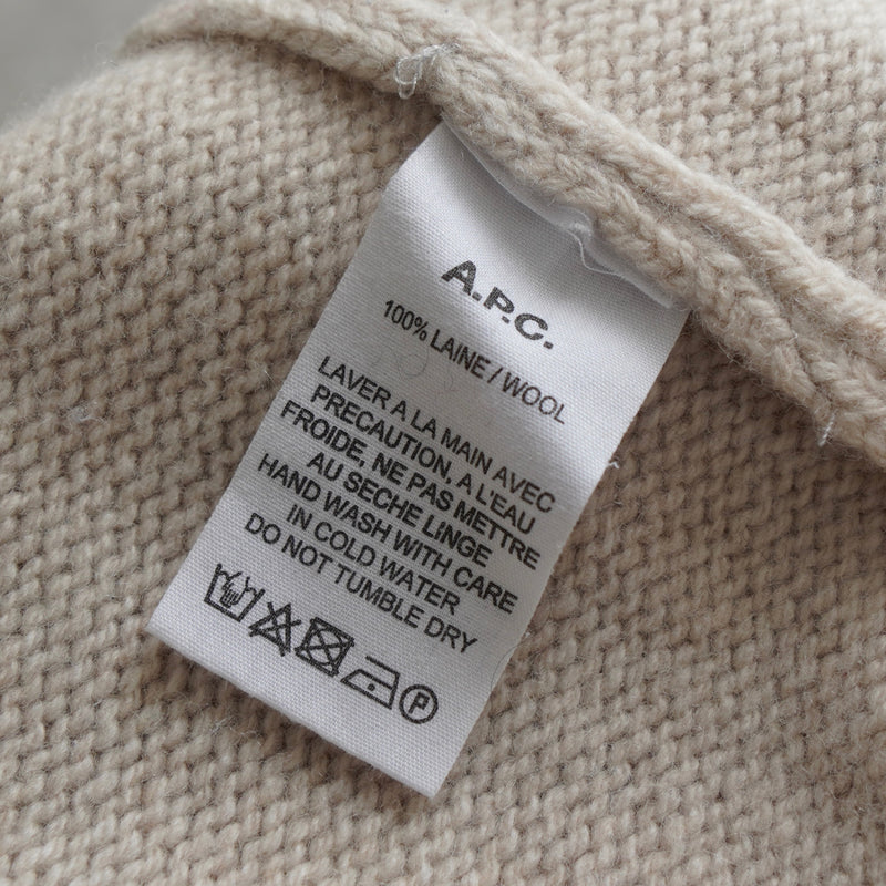 アーペーセー ニット アイボリー レディース