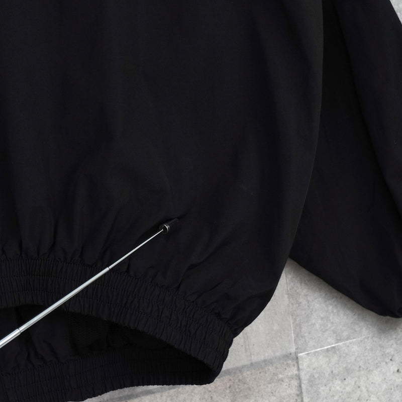 バレンシアガ ロゴ ナイロンブルゾン ブラック