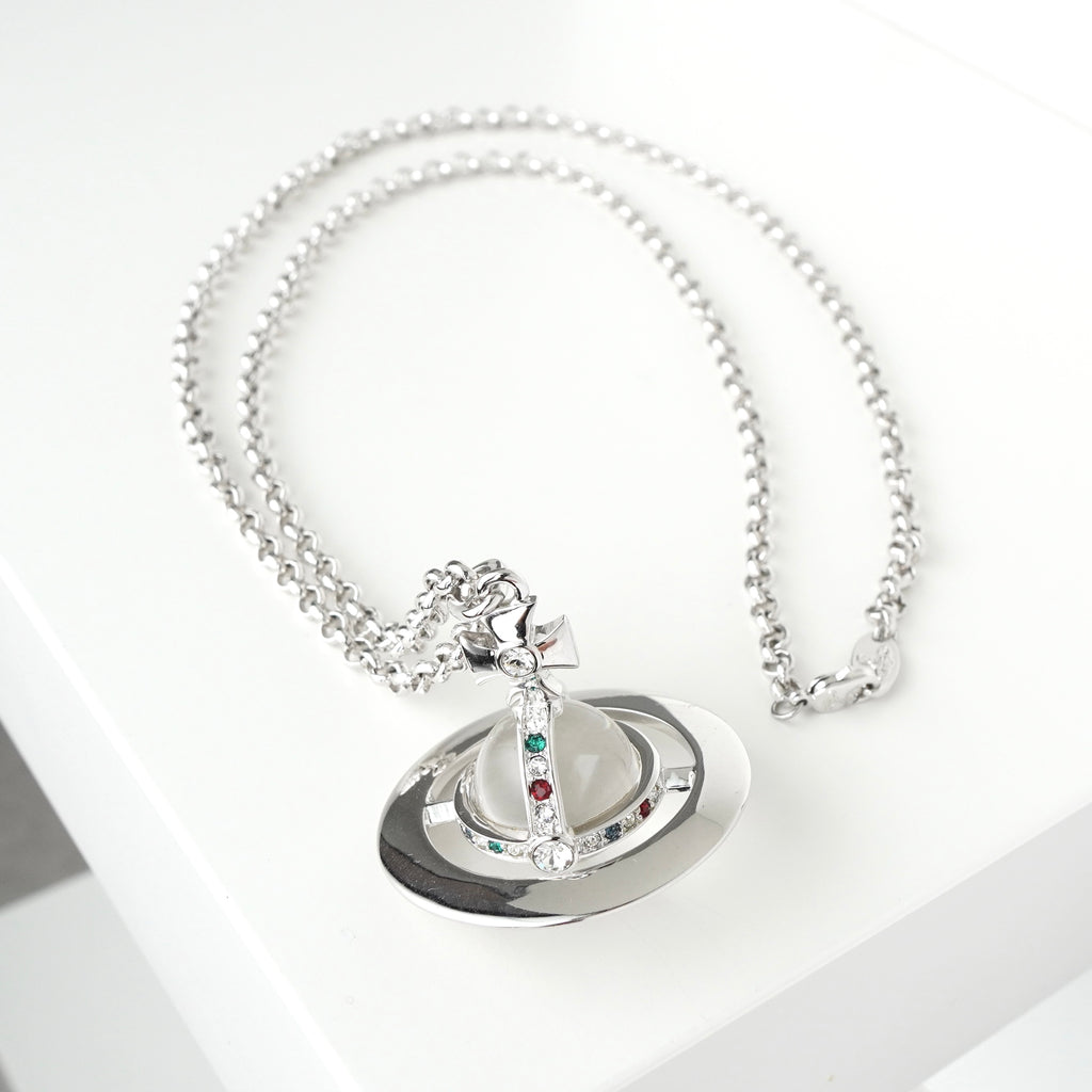 ヴィヴィアン ウエストウッド ラージ オーブ シルバー ネックレス