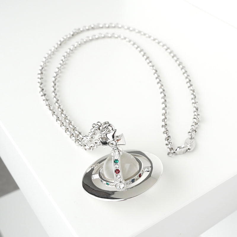 ヴィヴィアン ウエストウッド ラージ オーブ シルバー ネックレス