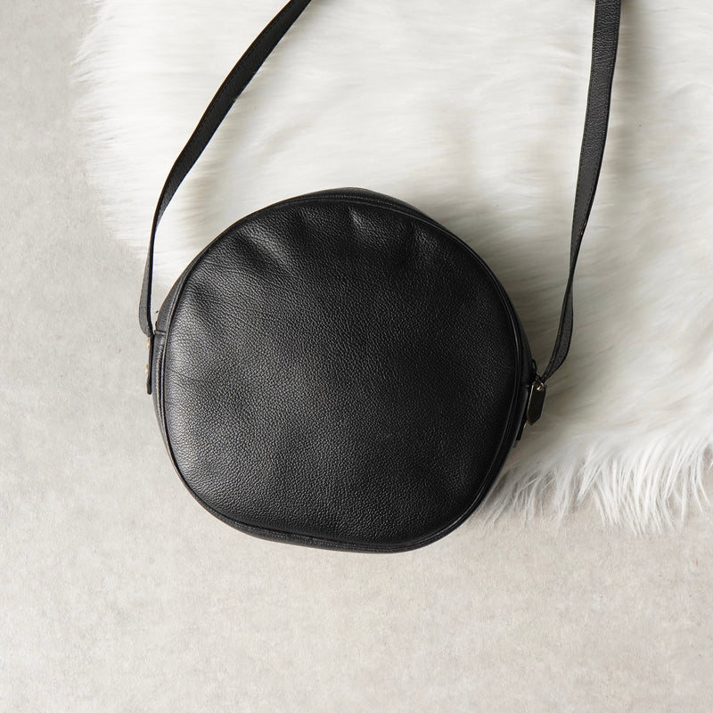 イヴ サンローラン ヴィンテージ YSLロゴ ショルダーバッグ ポシェット ブラック