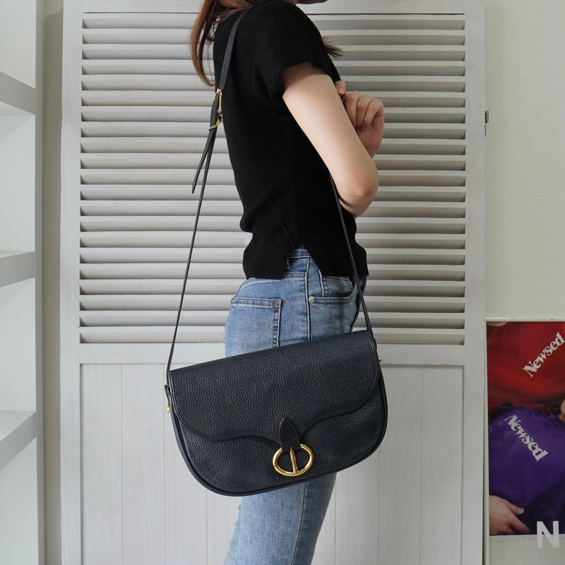 Christian Dior CD logo gold hardware leather shoulder bag navy