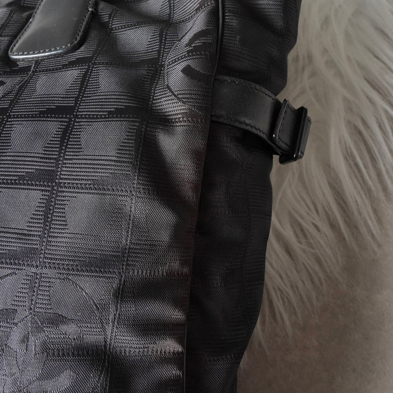 シャネル ニュートラベルライン GM トートバッグ ブラック 7桁6番台