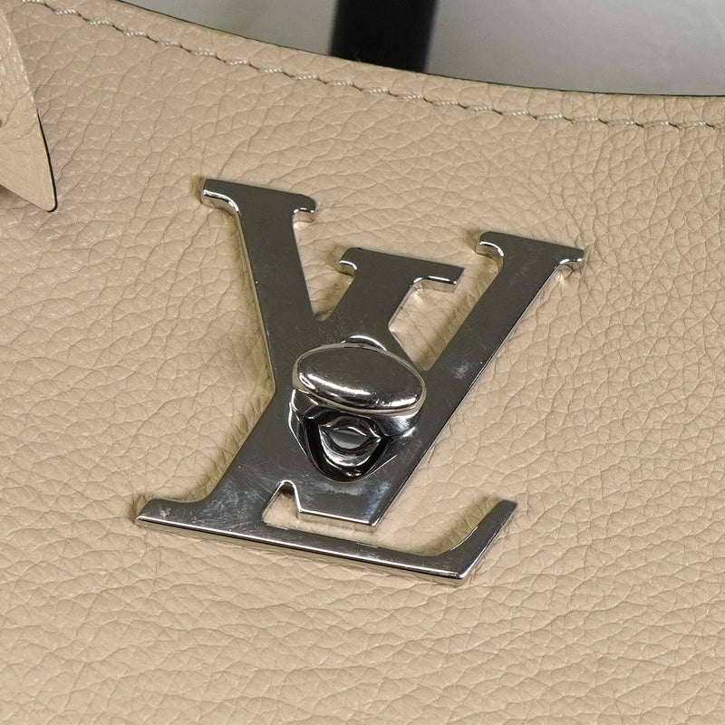 ルイ ヴィトン ロックミー カバ トートバッグ ベージュ / ブラック M42289