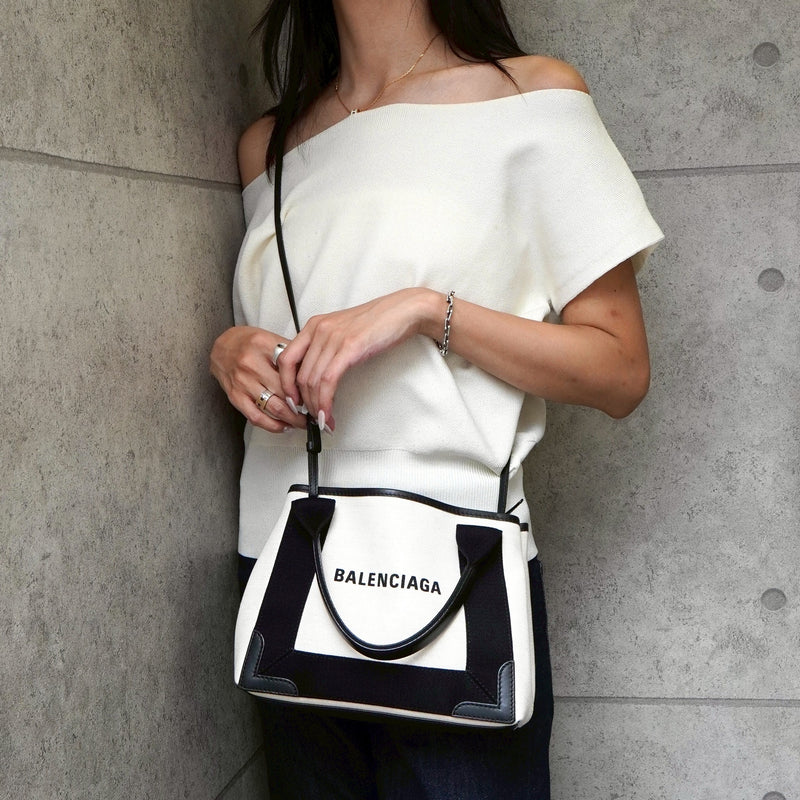 BALENCIAGA バッグ ホワイト/ブラック キャンバス バレンシアガ カバスXS キャンバス 2way ハンドバッグ
