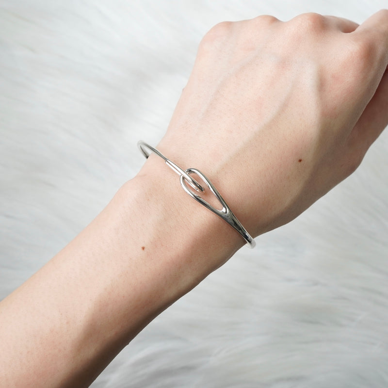 ティファニー オープンティアドロップ バングル 925 新品磨き済