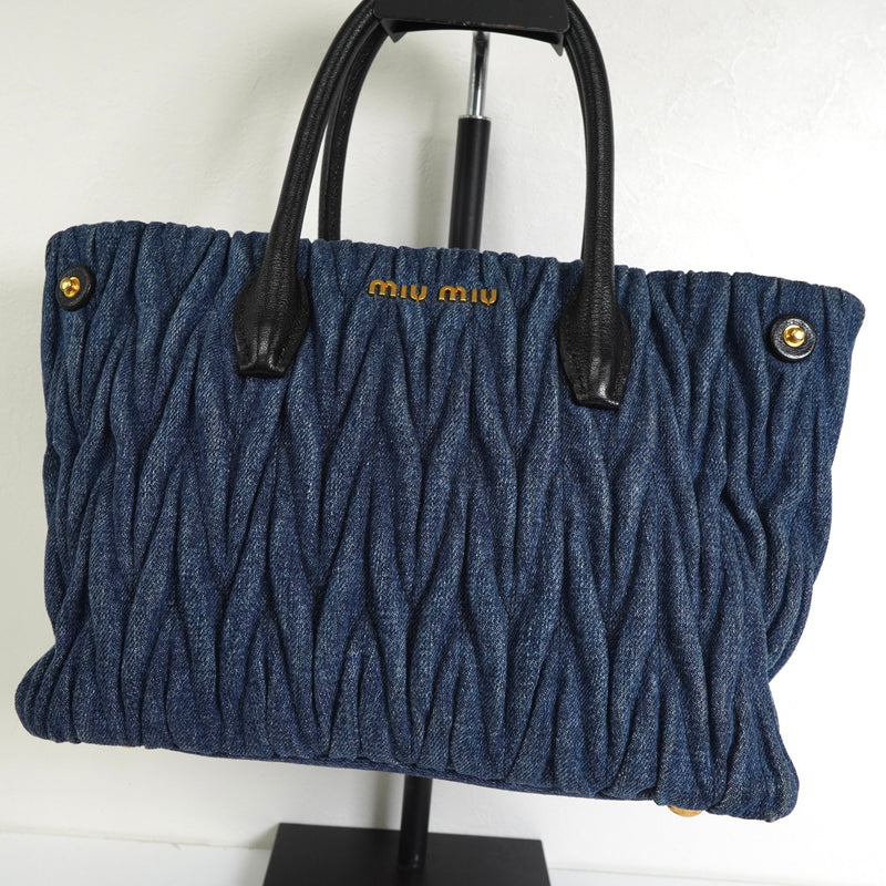 ミュウミュウ マテラッセ デニム / レザー 2way ハンドバッグ ショルダーバッグ ブルー / ブラック