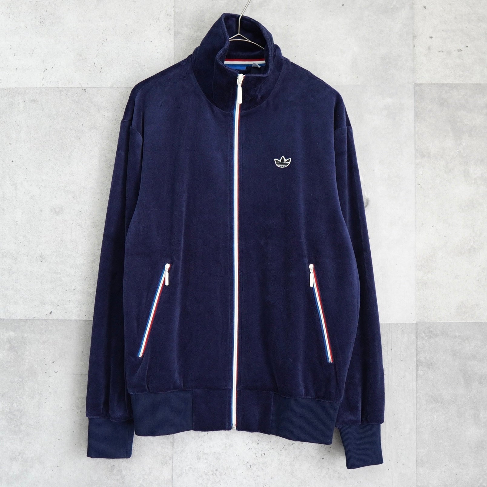 adidas(アディダス)アイテム一覧 | ブランド古着を扱うリユース