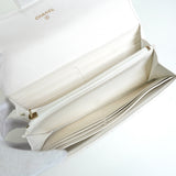 シャネル クラシック ココマーク マトラッセ キャビアスキン 長財布 ホワイト