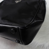 プラダ ナイロン / レザー ハンドバッグ トライアングルロゴ ブラック