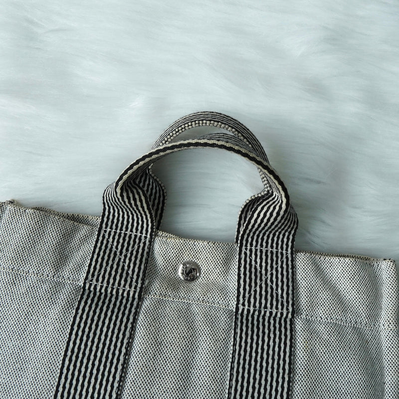 エルメス フールトゥPM キャンバス ハンドバッグ ホワイト / ブラック