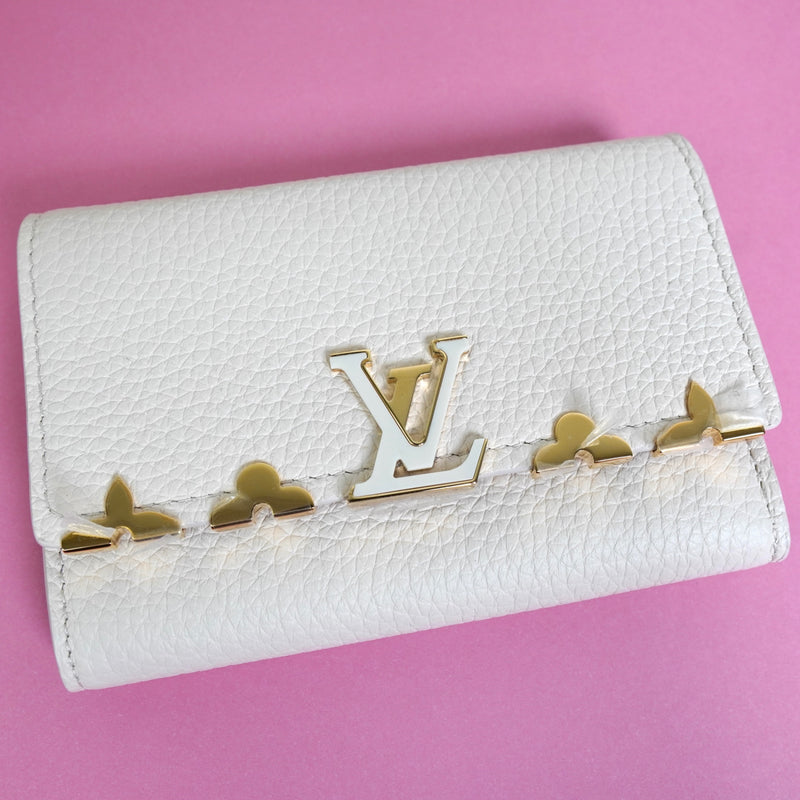 ルイ ヴィトン ポルトフォイユ カプシーヌ コンパクト クオーツ 三つ折り財布 ホワイト M11363