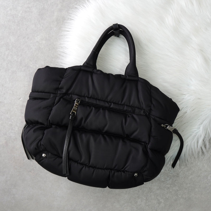 プラダ ナイロン キルティング 2way ハンドバッグ ショルダーバッグ トライアングルロゴ ブラック