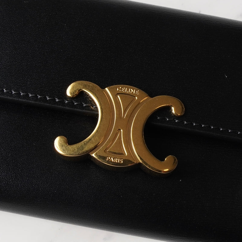 セリーヌ トリオンフ シャイニーカーフスキン コンパクトウォレット ブラック / ゴールド