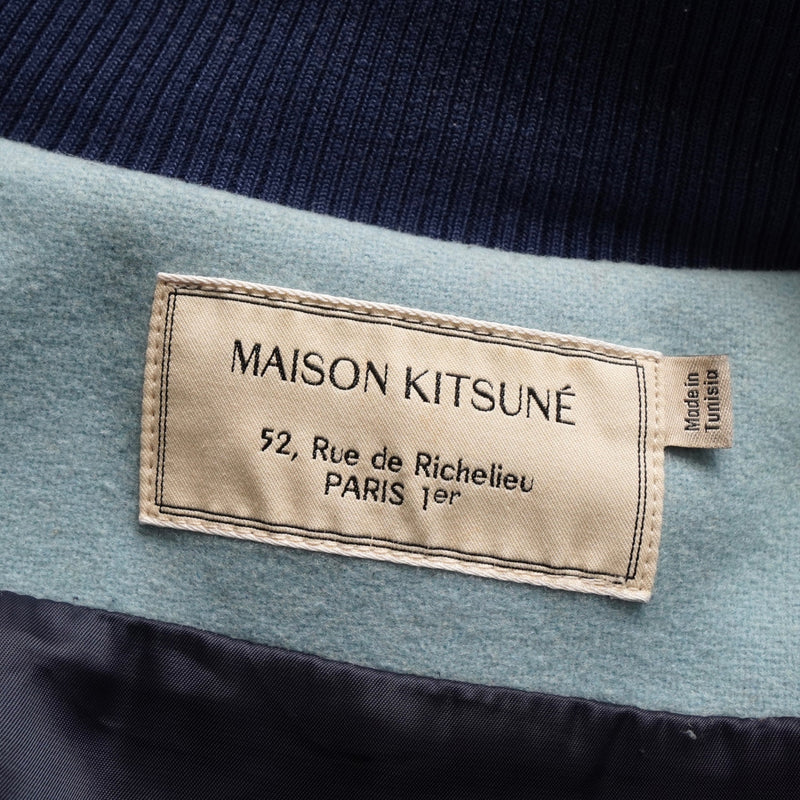 メゾン キツネ フェルトロゴ デニム切り替え ウール ブルゾン スタジャン ブルー