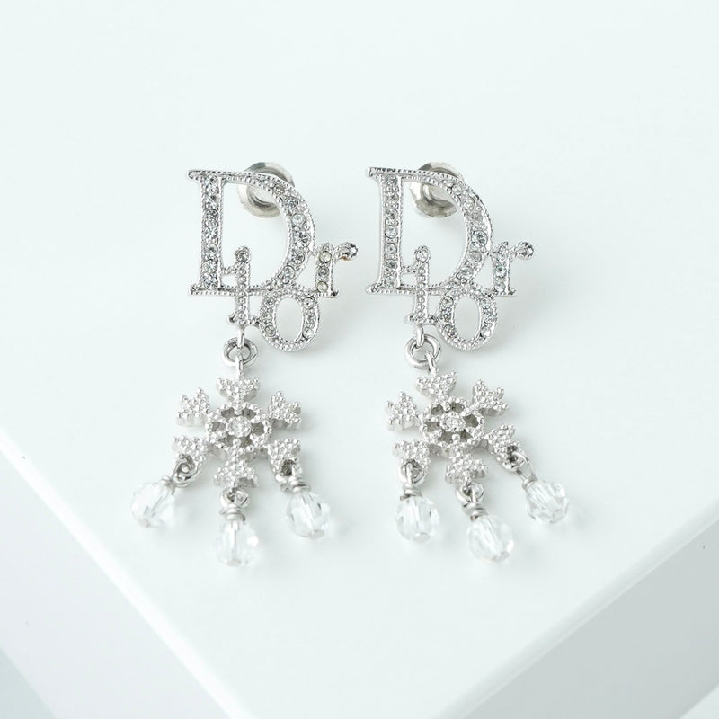 ディオール ロゴ ラインストーン スノー クリスタル ピアス シルバー