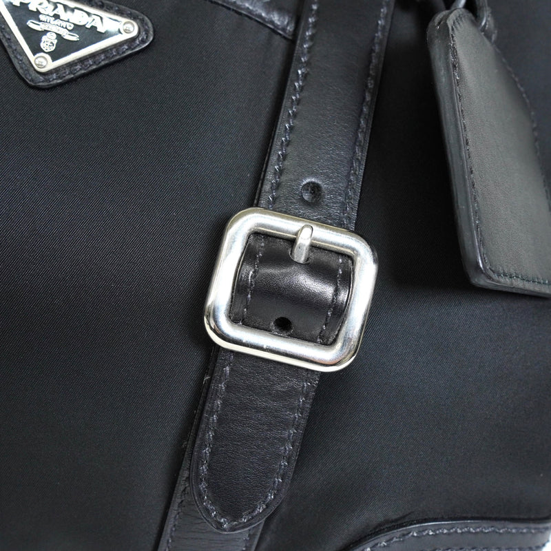 プラダ トライアングルロゴ テスート ポコノ ナイロン レザー トートバッグ ブラック