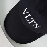 ヴァレンティノ ロゴ キャップ ブラック