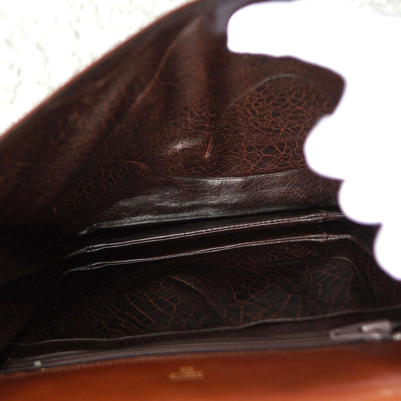 Anagram Leather Shoulder Bag - NEWSED