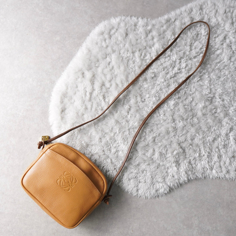 Anagram Mini Shoulder Bag Made in Spain - NEWSED