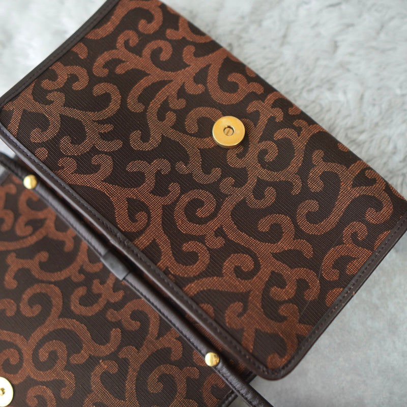 Arabesque Pattern Shoulder Bag - NEWSED
