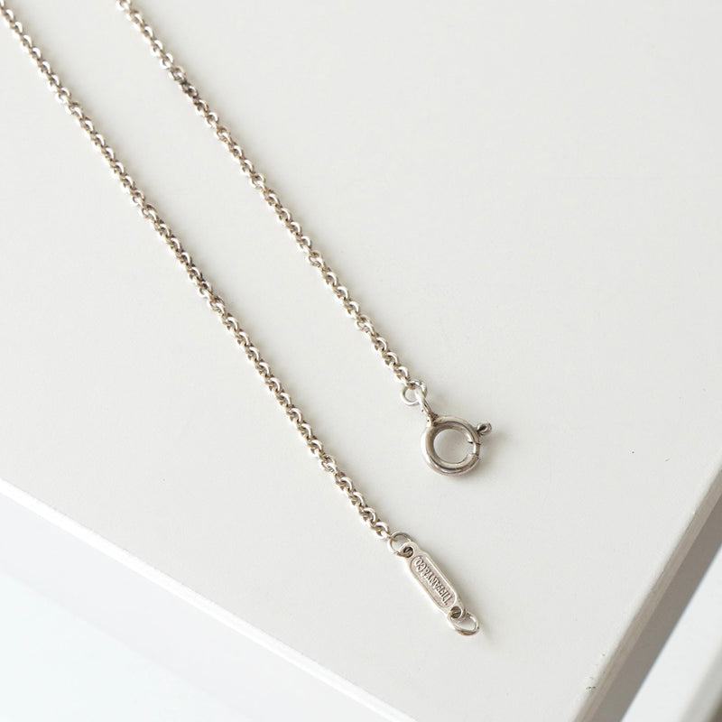 Atlas Cube Silver Necklace - NEWSED