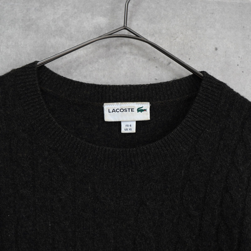 ラコステ ロゴパッチ ケーブル編み ニット ブラック