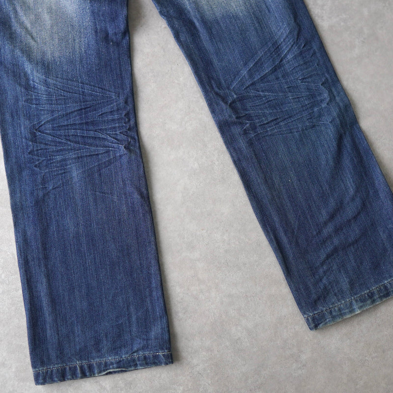 Back Wappen Jeans - NEWSED