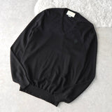 Balance Logo Embroidery V - neck Wool Sweater｜Made in Italy - NEWSED