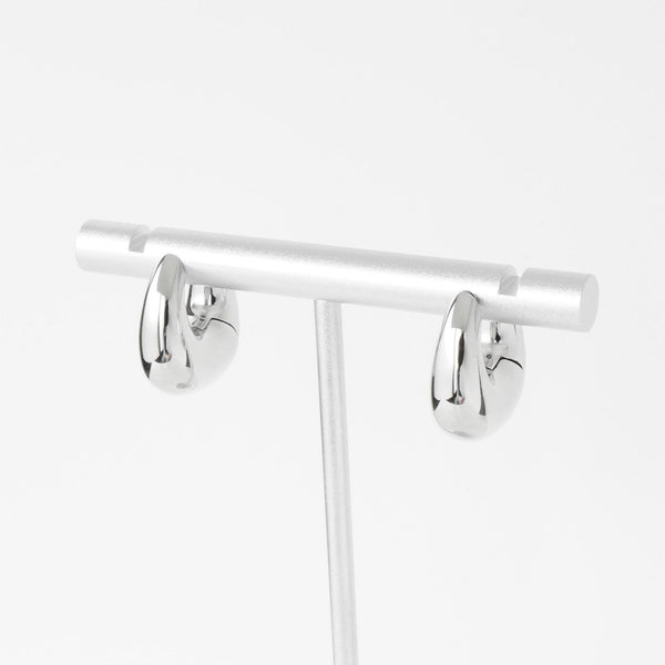 トムウッド Bao Hoops Small シルバー ピアス 未使用品 保存袋付き - NEWSED