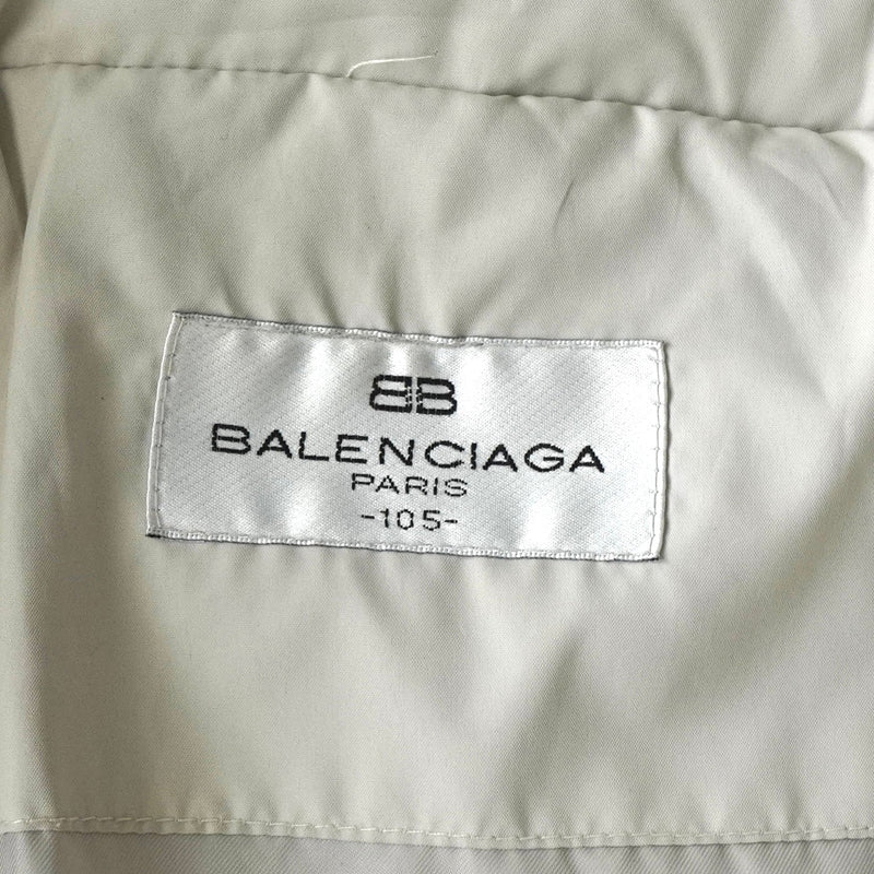 バレンシアガ ヴィンテージ BBロゴ ダウンジャケット アイボリー - NEWSED