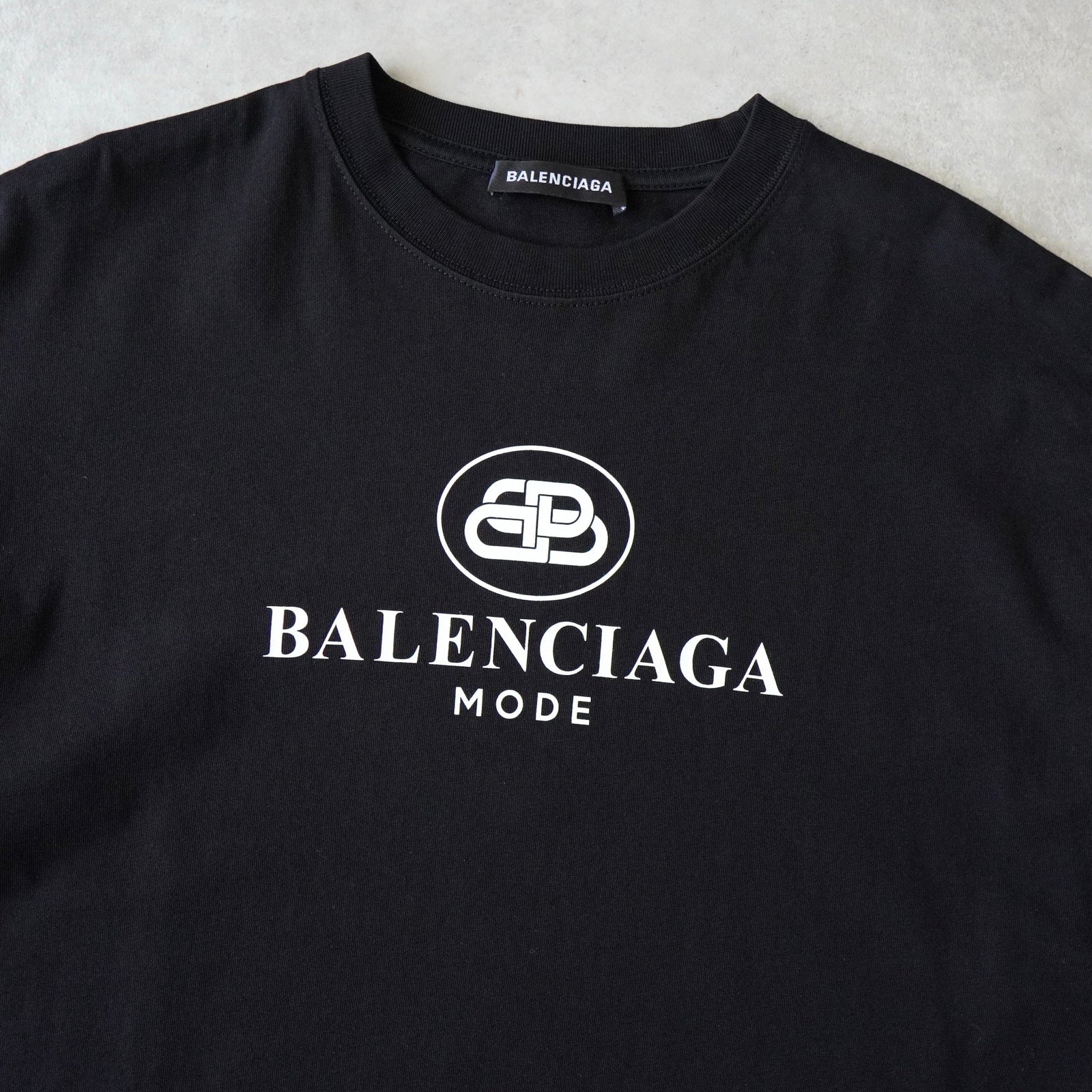 バレンシアガ BBロゴ プリント Tシャツ ブラック | ブランド古着を扱う