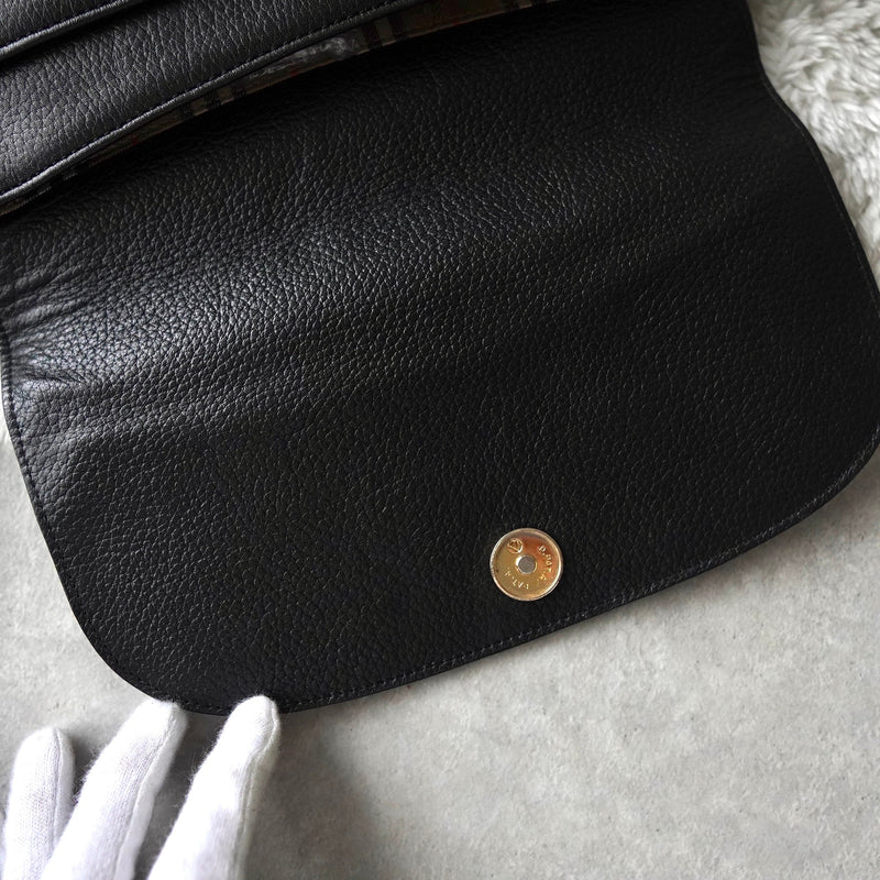 Black Leather Shoulder Bag - NEWSED