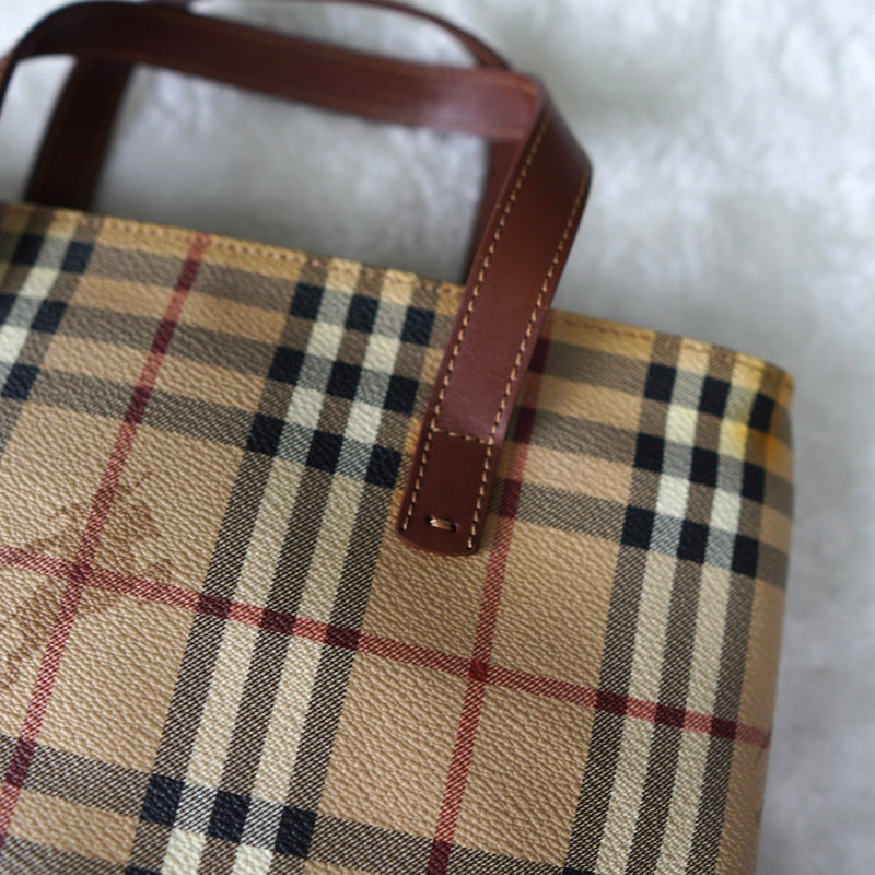 Burberry check hand bag - NEWSED