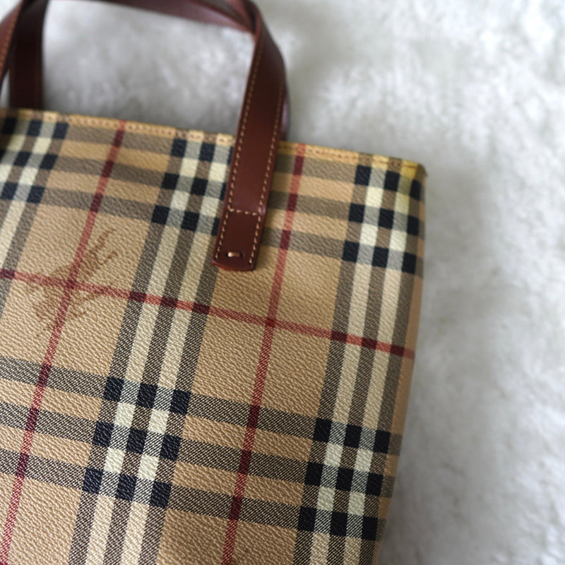 Burberry check hand bag - NEWSED