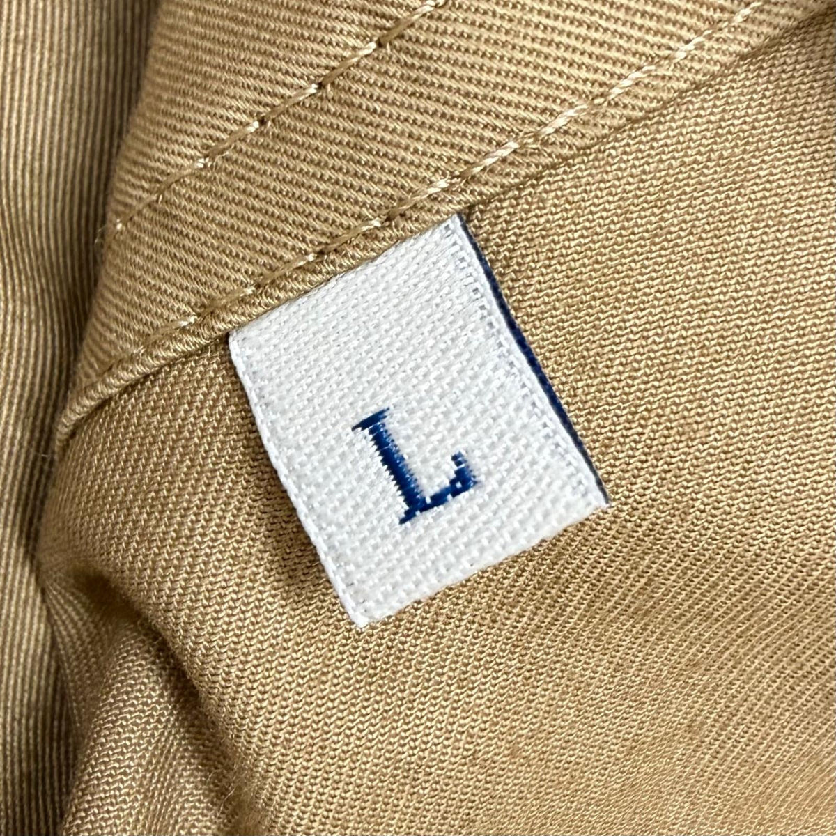 モンクレール CAMICIA ロゴワッペン サファリジャケット ブルゾン ベージュ L メンズ - NEWSED