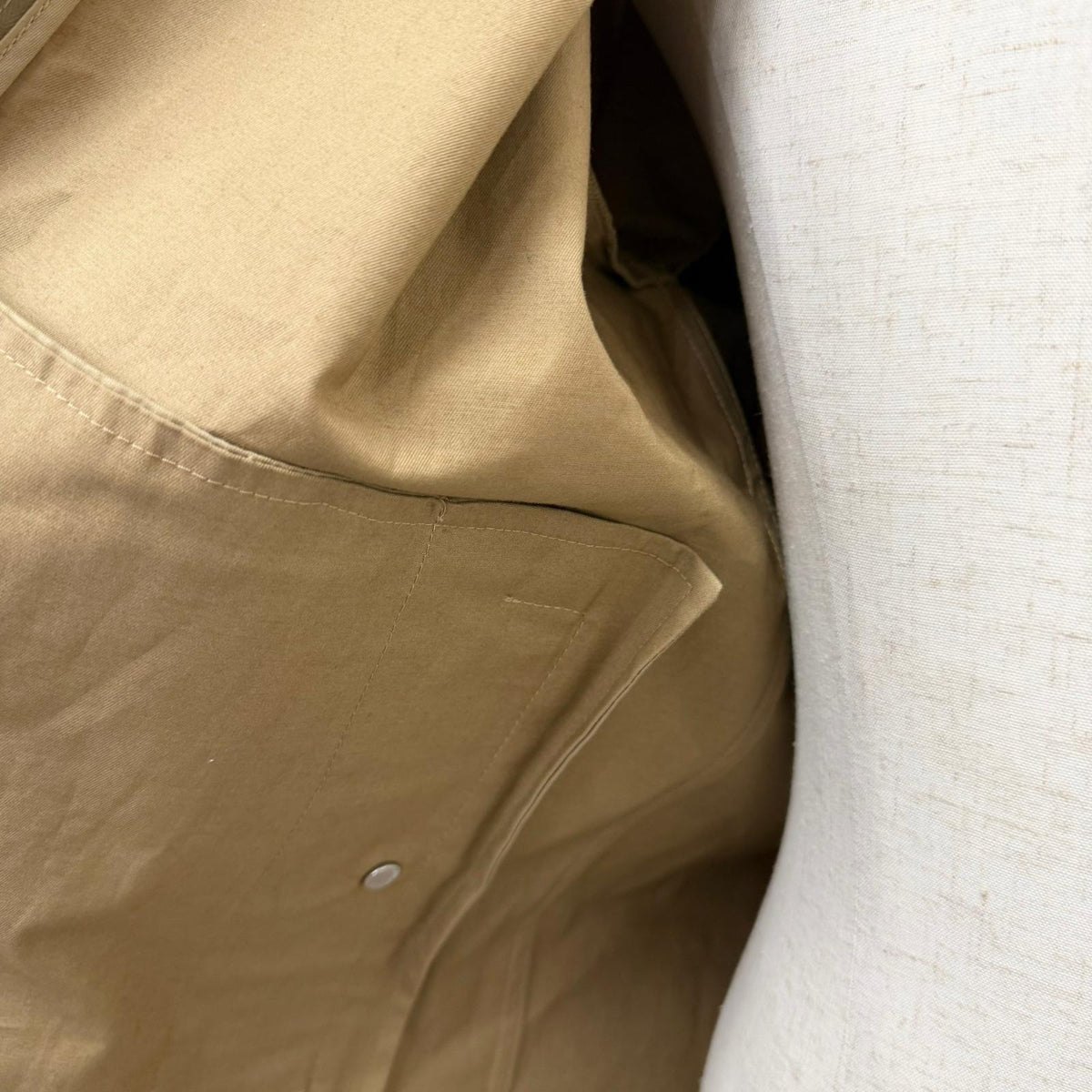 モンクレール CAMICIA ロゴワッペン サファリジャケット ブルゾン ベージュ L メンズ - NEWSED