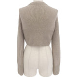 フォクシー Cardigan Little ロゴプレート付き ボレロ カーディガン ベージュ 42 レディース - NEWSED