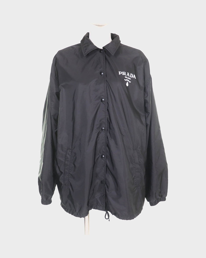 プラダ Re Nylon ロゴ入り ナイロン コーチジャケット ナイロンジャケット ブラック 40 レディース
