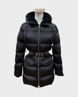 プラダ ロゴバックルベルト ラムファー使い ZIP UP ダウンコート ブラック 38 レディース
