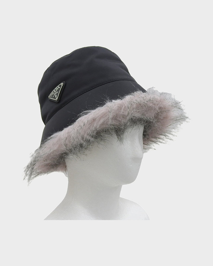 プラダ 三角ロゴプレート ファー付き Re-Nylon バケット ハット ブラック S レディース 未使用品