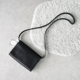 ディオール ヴィンテージ CDロゴ レザー ショルダーバッグ ブラック タグ付き未使用品 - NEWSED