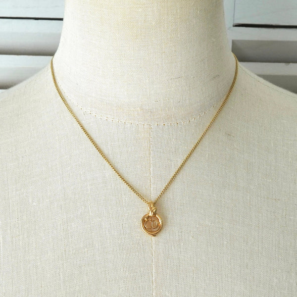 クリスチャン ディオール ヴィンテージ CDロゴ リーフ ネックレス GP - NEWSED