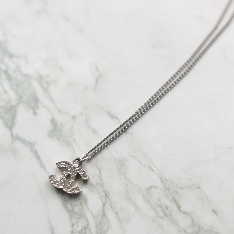 Coco Mark Silver Necklace - NEWSED