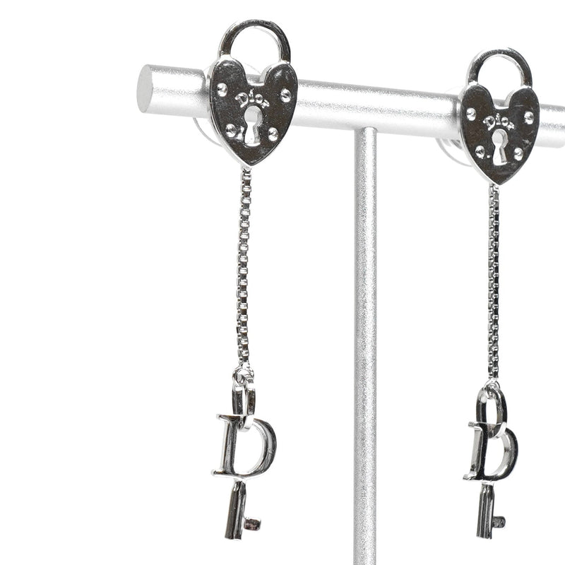 クリスチャン ディオール Dロゴ ハート カデナ ピアス シルバー - NEWSED