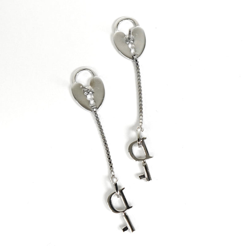 クリスチャン ディオール Dロゴ ハート カデナ ピアス シルバー - NEWSED