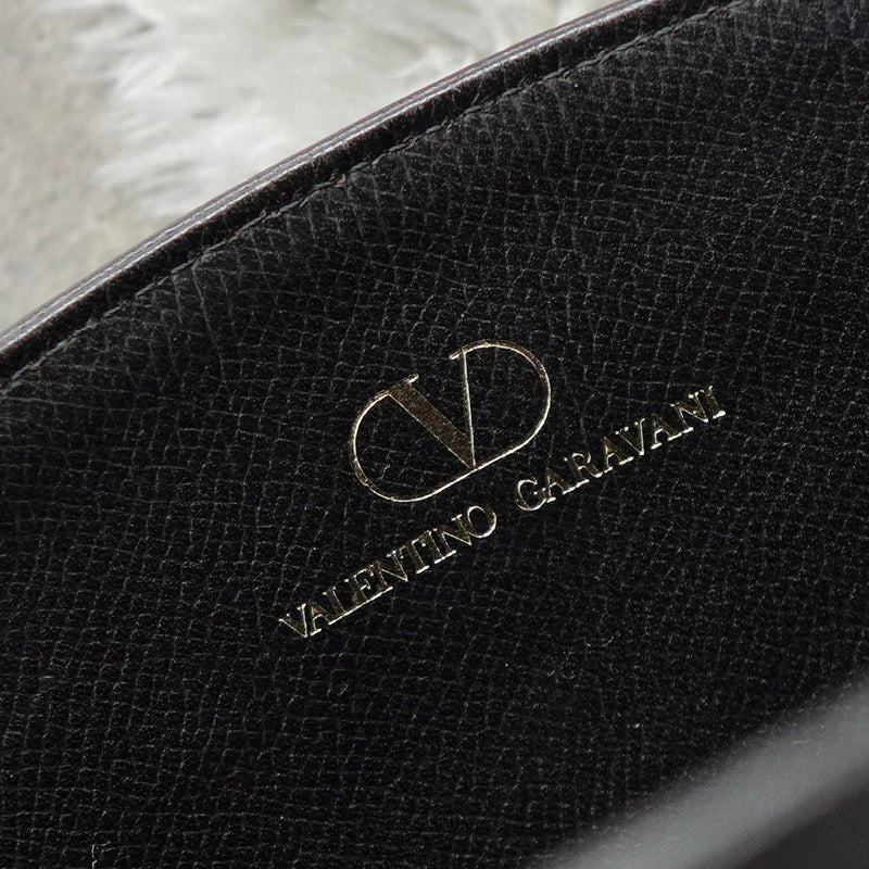 Embossing Logo Leather Hand Bag - NEWSED