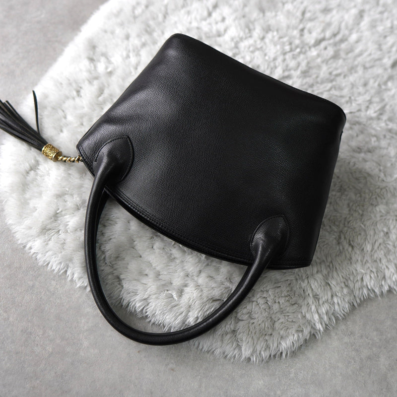 Embossing Logo Leather Hand Bag - NEWSED