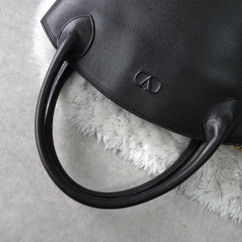 Embossing Logo Leather Hand Bag - NEWSED